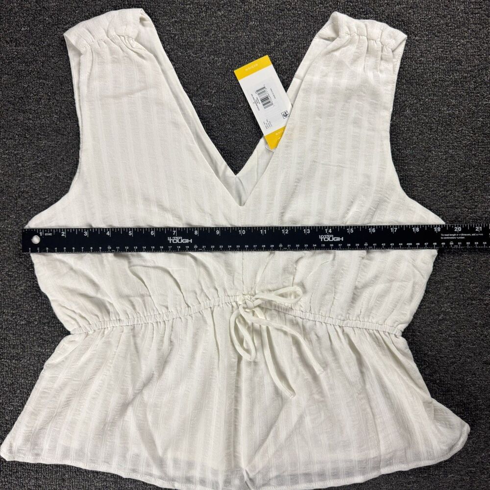Steve Madden Womens Medium White Sleeveless V Neck Peplum Tie Waist Top NWT - Picture 8 of 13